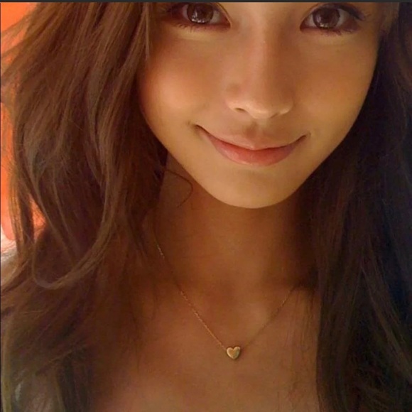 Gold Heart Necklace - Picture 3 of 3